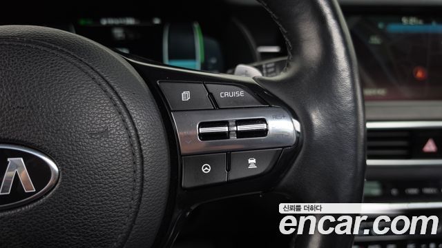 Kia K7 2020 — photo 22