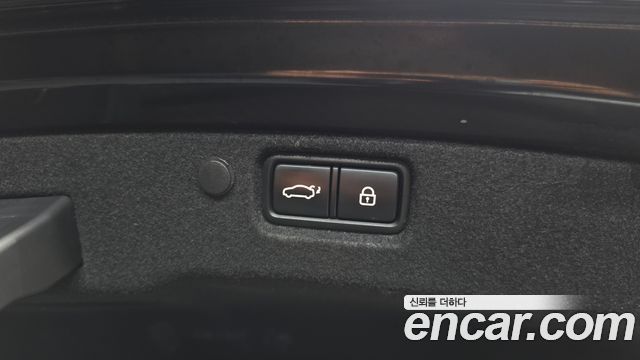 Kia K7 2020 — photo 24