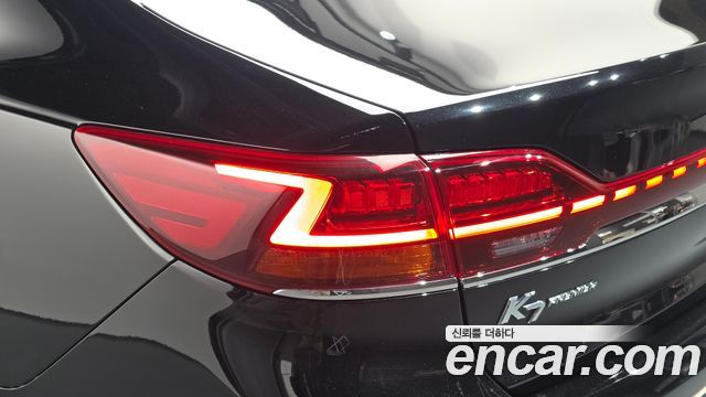 Kia K7 2020 — photo 9