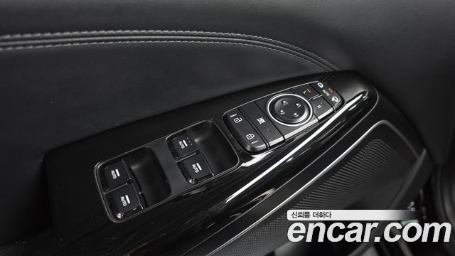Kia K7 2020 — photo 29