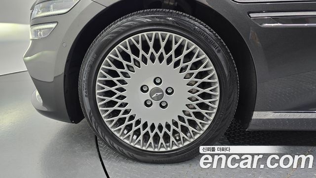 Genesis G80 2022 — photo 5