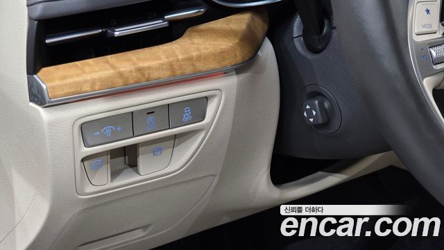 Genesis G80 2022 — photo 19