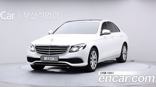 Mercedes-Benz E-Class 2017 — photo 1