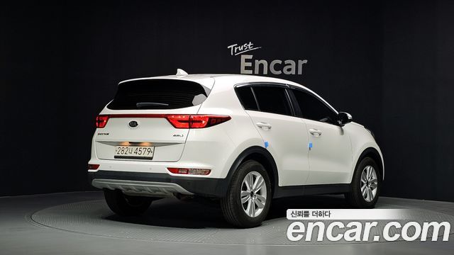 Kia Sportage 2018 — photo 2