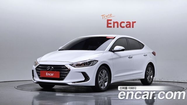 Hyundai AVANTE 2016 — photo 30