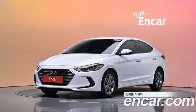 Hyundai AVANTE 2016 — photo 1