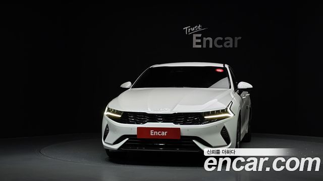 Kia K5 2023 — photo 3