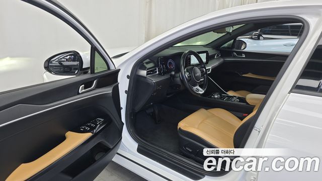 Kia K5 2023 — photo 13