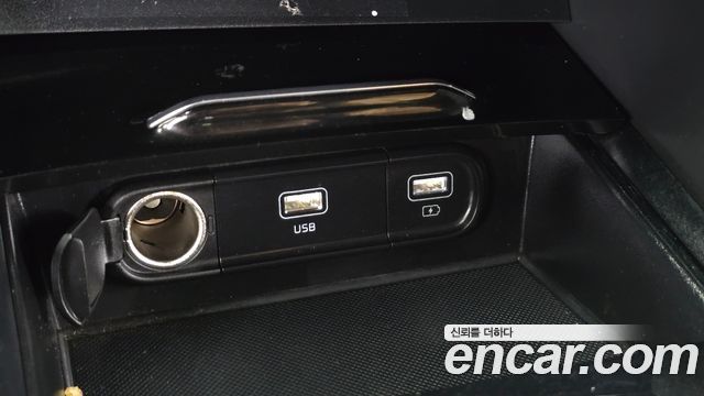 Kia K5 2023 — photo 19