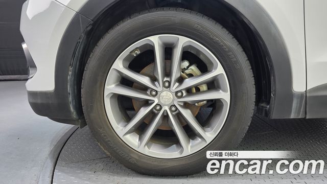 Hyundai Santafe 2016 — photo 5