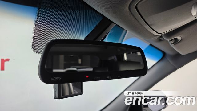 Hyundai Santafe 2016 — photo 24