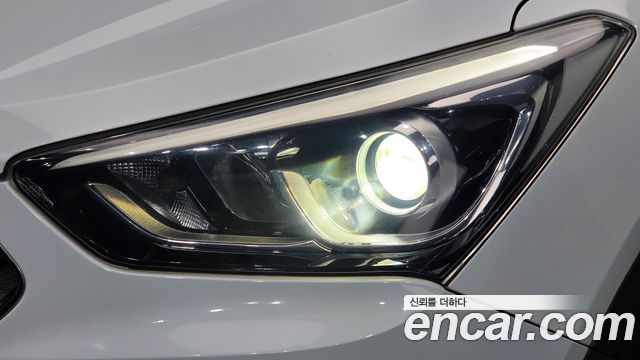 Hyundai Santafe 2016 — photo 8