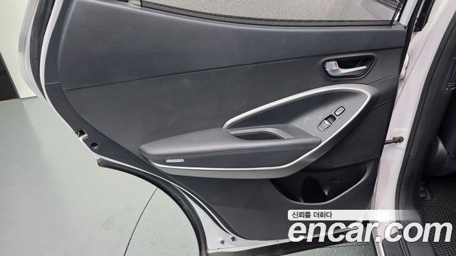 Hyundai Santafe 2016 — photo 15