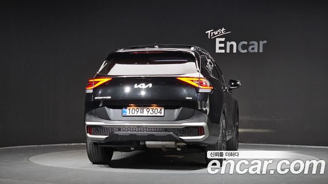 Kia Sportage 2022 — photo 4