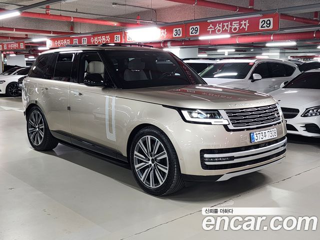Land Rover Range Rover 2026 — photo 11
