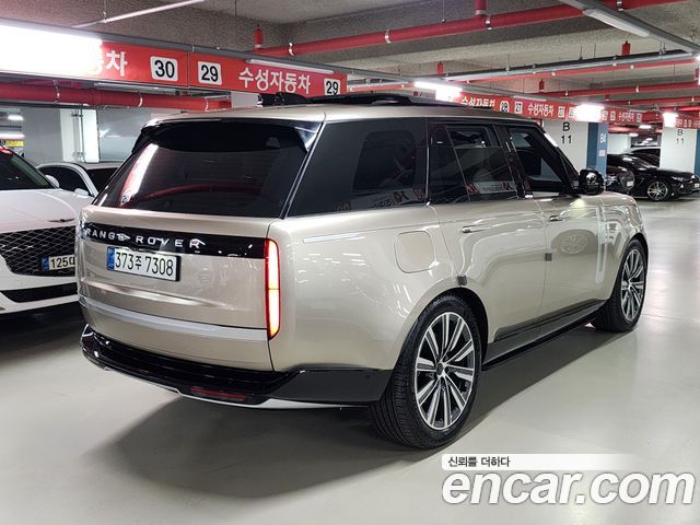 Land Rover Range Rover 2026 — photo 12