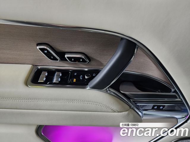 Land Rover Range Rover 2026 — photo 13