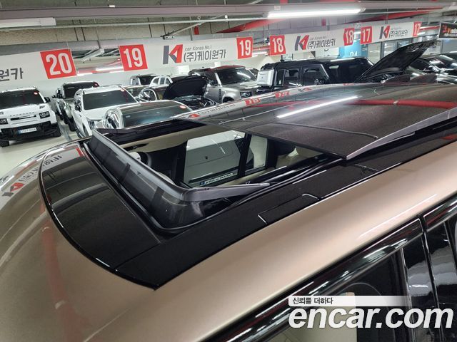 Land Rover Range Rover 2026 — photo 18