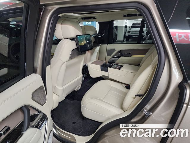 Land Rover Range Rover 2026 — photo 19