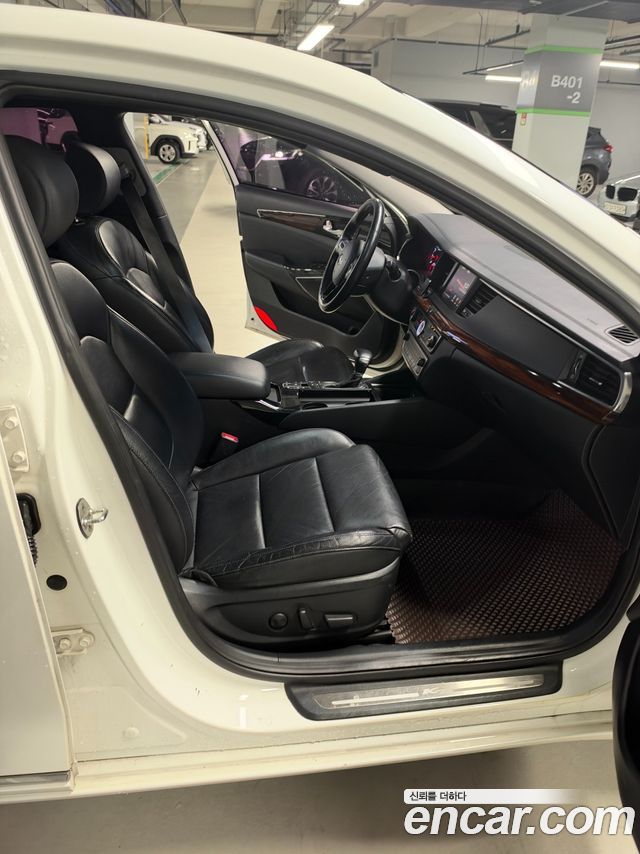 Kia K7 2016 — photo 9