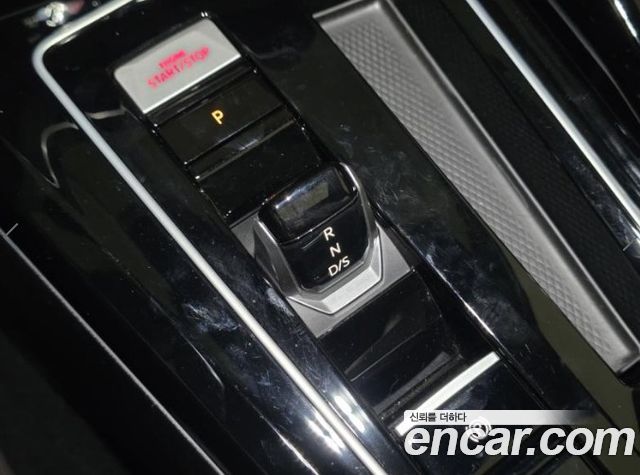 Volkswagen Golf 2025 — photo 10