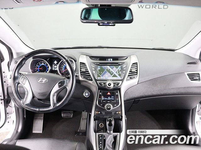 Hyundai AVANTE 2015 — photo 15