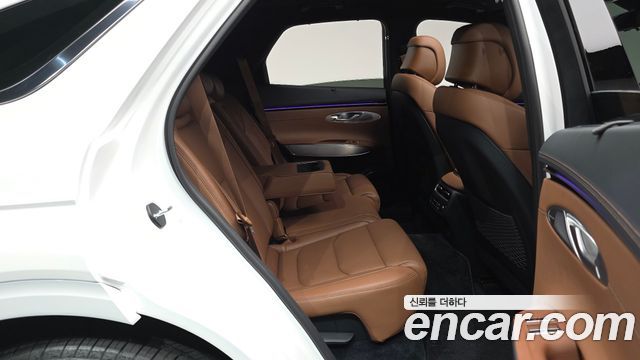 Genesis GV70 2025 — photo 17