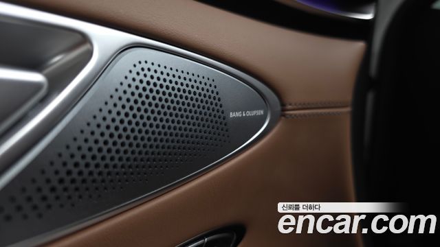 Genesis GV70 2025 — photo 23