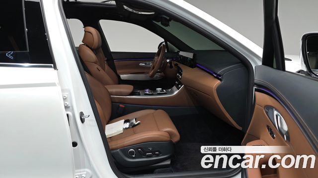Genesis GV70 2025 — photo 16