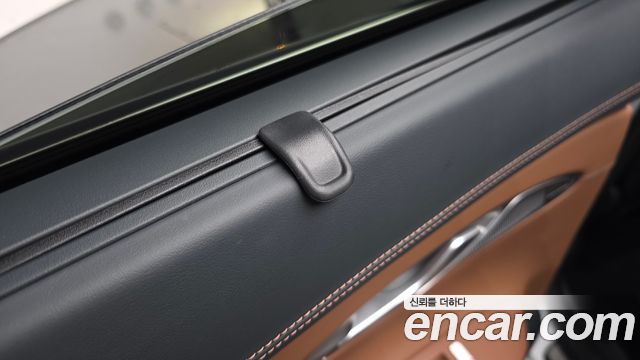 Genesis GV70 2025 — photo 38