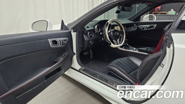 Mercedes-Benz SLK-Class 2014 — photo 10