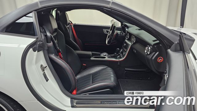 Mercedes-Benz SLK-Class 2014 — photo 11