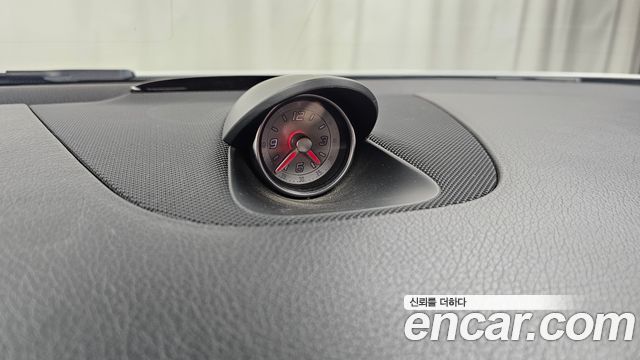 Mercedes-Benz SLK-Class 2014 — photo 16