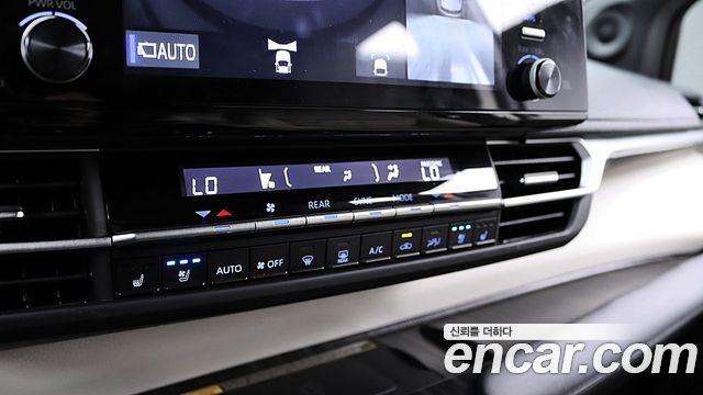 Toyota Sienna 2021 — photo 10