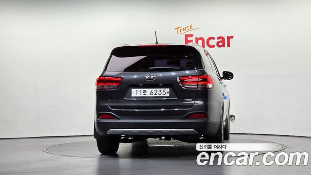 Kia Sorento 2015 — photo 4