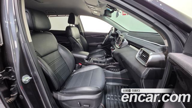 Kia Sorento 2015 — photo 13