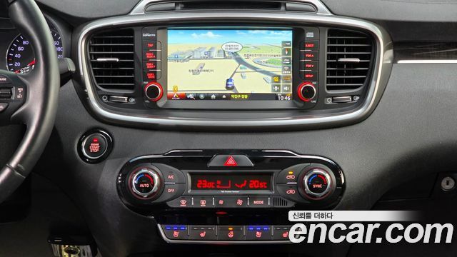 Kia Sorento 2015 — photo 24