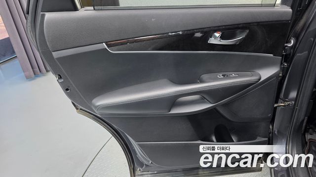 Kia Sorento 2015 — photo 15