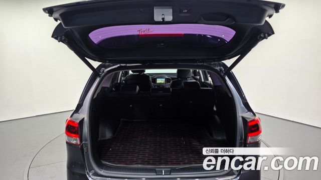 Kia Sorento 2015 — photo 32