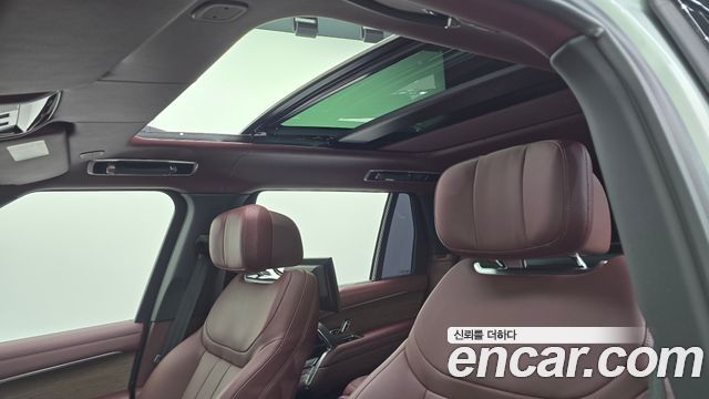 Land Rover Range Rover 2025 — photo 26
