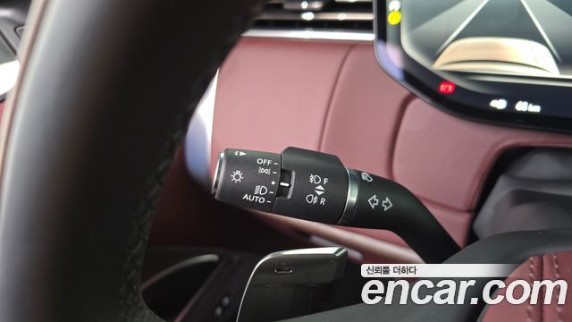 Land Rover Range Rover 2025 — photo 35