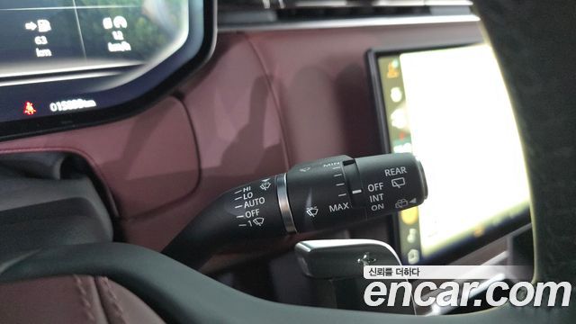 Land Rover Range Rover 2025 — photo 40