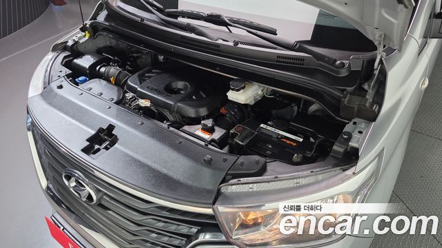 Hyundai Starex 2021 — photo 6