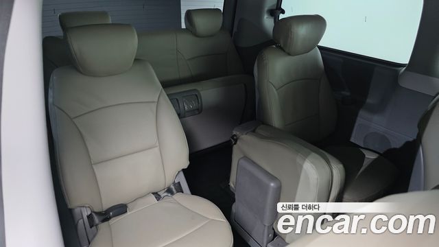 Hyundai Starex 2021 — photo 29