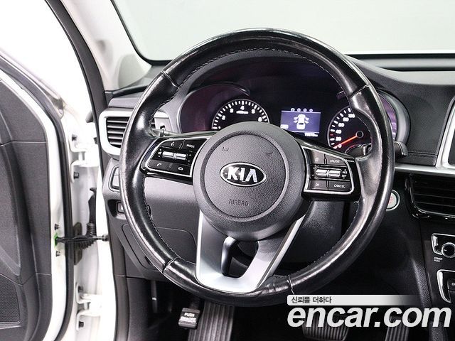 Kia K5 2020 — photo 16