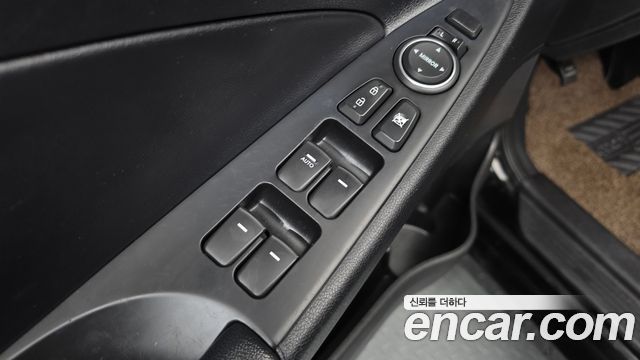 Hyundai Sonata 2012 — photo 26