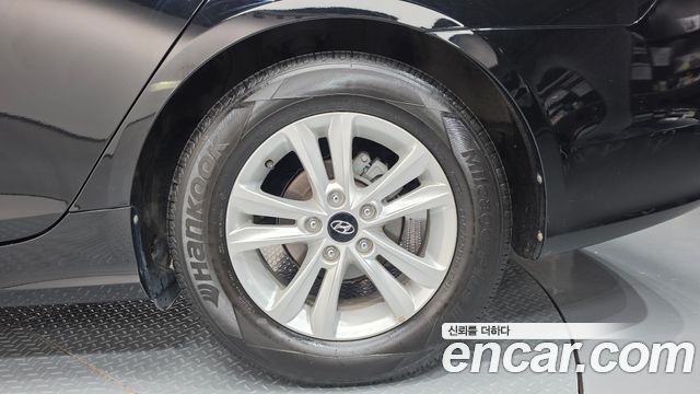 Hyundai Sonata 2012 — photo 7