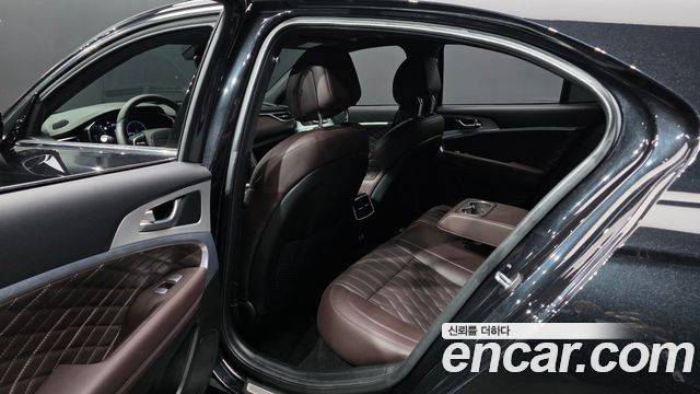 Genesis G70 2024 — photo 16