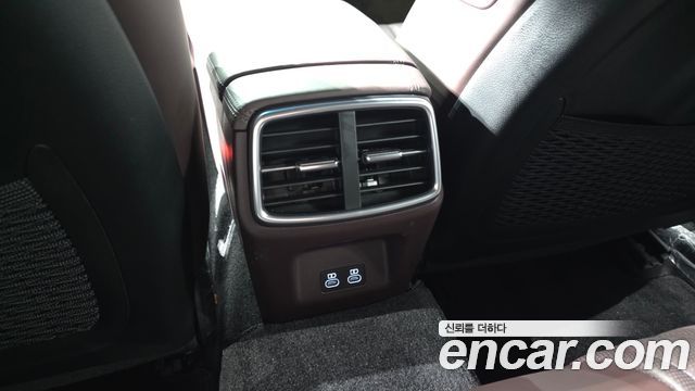 Genesis G70 2024 — photo 34