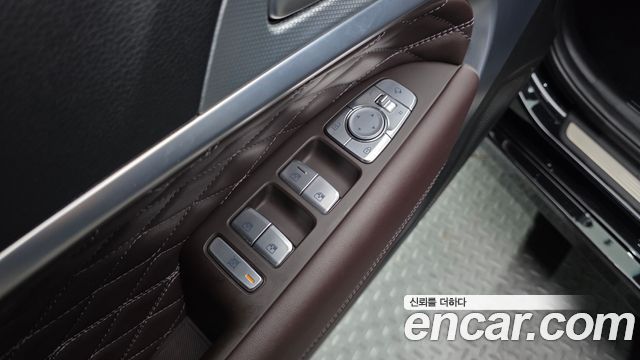 Genesis G70 2024 — photo 36